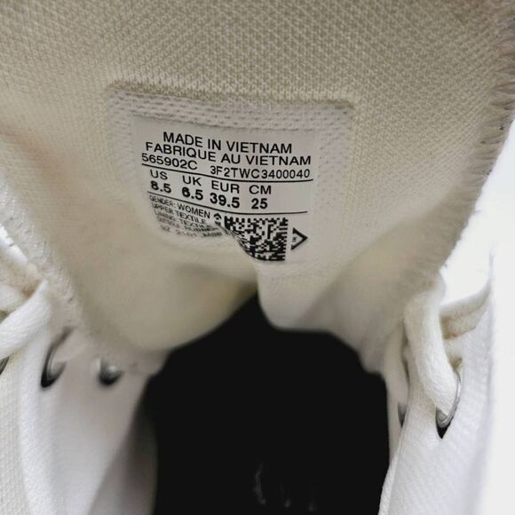 Converse For Women Size 8.5 - Picture 2 of 9